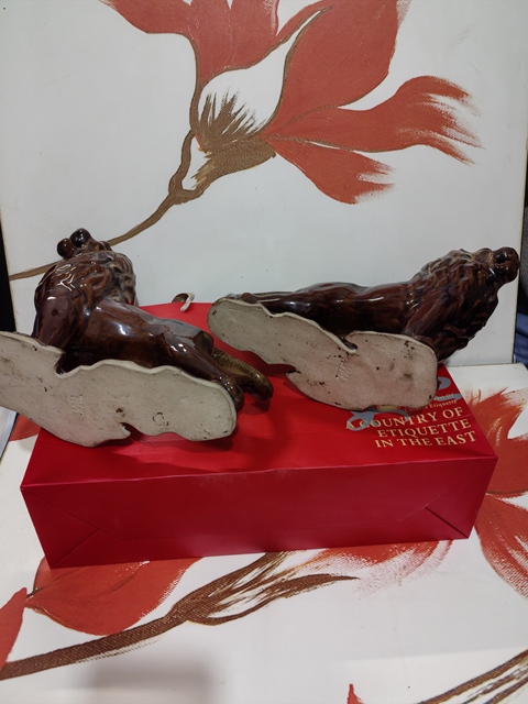古玩陶瓷獅子塑像一對拍賣,當前價格180元