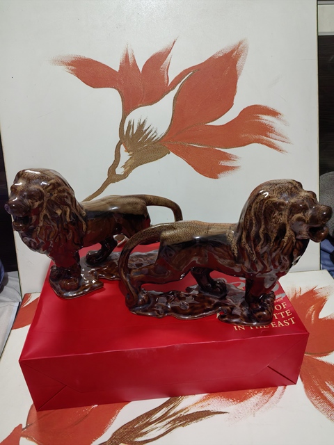 古玩陶瓷獅子塑像一對拍賣,當前價格180元