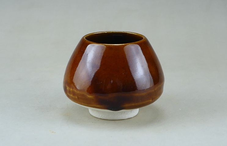 古玩陶瓷紫金釉雞心罐真品鑒賞圖