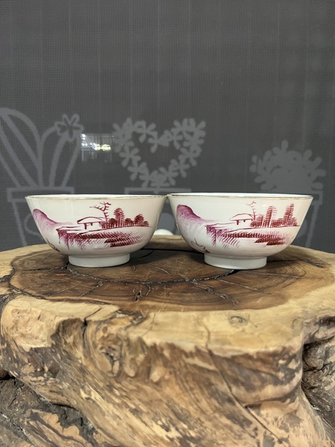 古玩陶瓷胭脂紅彩山水人物紋茶碗真品鑒賞圖
