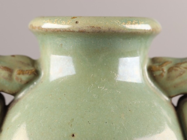 古玩陶瓷宜鈞釉雙耳瓶拍賣,當前價格40元