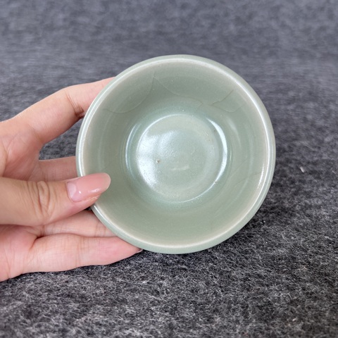古玩陶瓷宋·龍泉青瓷直沿洗拍賣,當前價格30000元