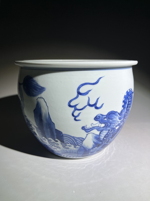 古玩陶瓷青花海水瑞獸紋缸拍賣，當前價格40000元