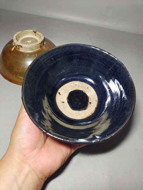 古玩陶瓷元末時期斗笠碗(兩只)拍賣,當前價格126元