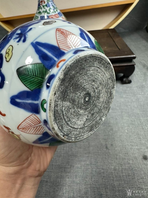 古玩陶瓷青花五彩龍紋蒜頭瓶真品鑒賞圖
