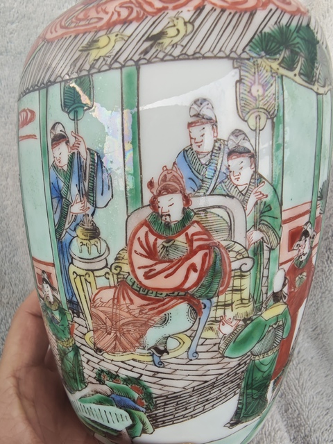 古玩陶瓷清晚期 五彩刀馬人物紋燈籠瓶拍賣，當前價格5200元