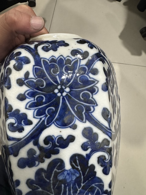 古玩陶瓷青花罐真品鑒賞圖