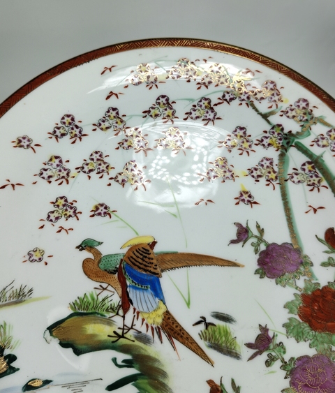 古玩陶瓷粉彩花鳥紋盤真品鑒賞圖