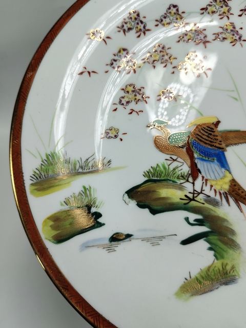 古玩陶瓷粉彩花鳥紋盤真品鑒賞圖