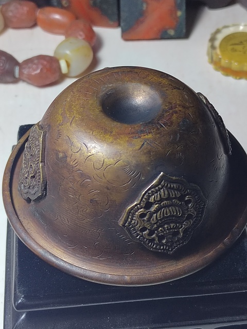 古玩銅器藏傳凈水碗拍賣(mài),當(dāng)前價(jià)格3800元