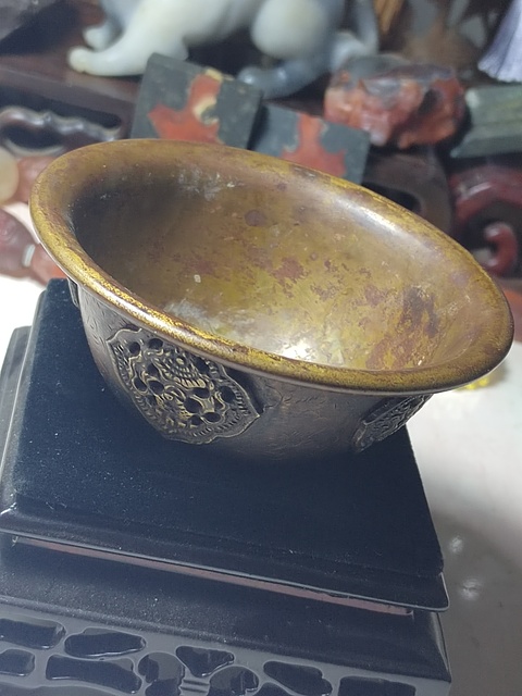 古玩銅器藏傳凈水碗拍賣(mài),當(dāng)前價(jià)格3800元