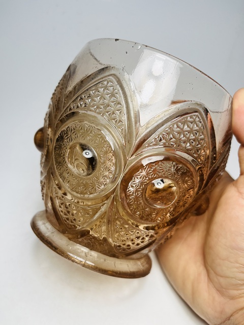 古玩雜項琉璃鼓釘杯拍賣,當前價格299元
