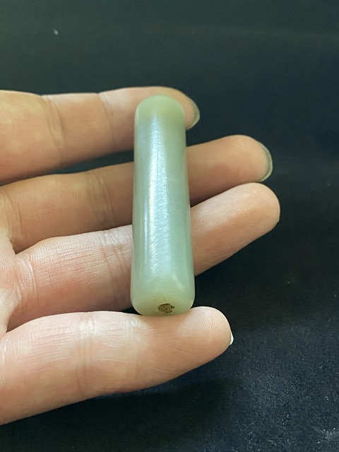 古玩玉器清·和田玉管真品鑒賞圖