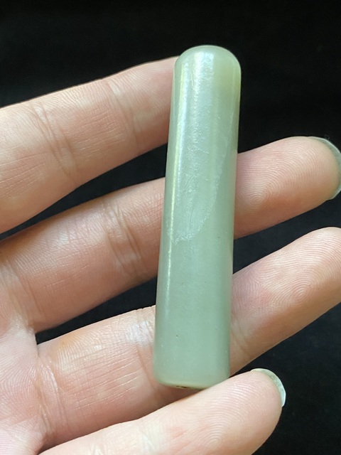 古玩玉器清·和田玉管真品鑒賞圖