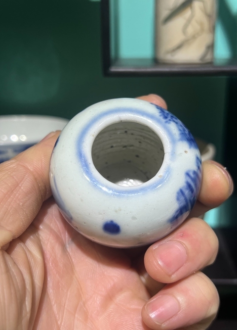 古玩陶瓷山水紋青花水盂拍賣,當(dāng)前價(jià)格1800元