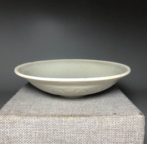 古玩陶瓷【館藏級精品】宋 青白瓷 蓮瓣紋碗【頂級釉水】【雙面工非常難得】拍賣,當前價格0元