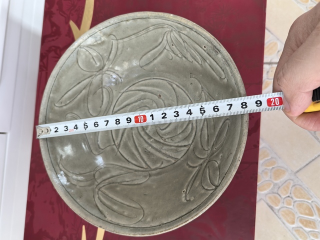 古玩陶瓷宋.龍泉青瓷刻花大碗拍賣,當前價格1980元