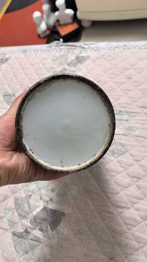 古玩陶瓷清晚期 刻瓷帽筒拍賣，當前價格2180元