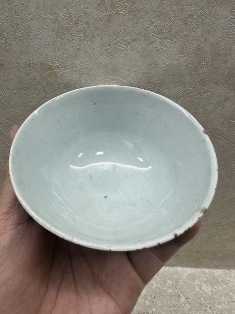 古玩陶瓷清中期青花纏枝喜字紋壓手杯拍賣，當前價格500元