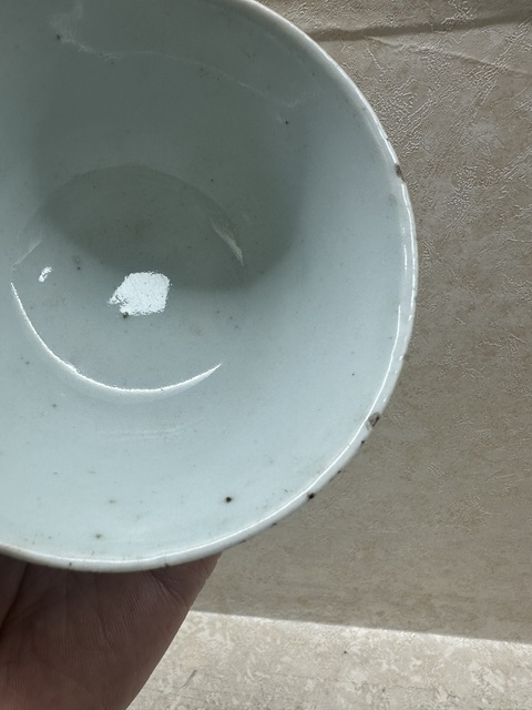 古玩陶瓷清中期青花纏枝喜字紋壓手杯拍賣，當前價格500元