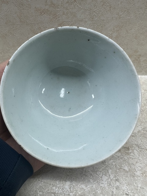 古玩陶瓷清中期青花纏枝喜字紋壓手杯拍賣，當前價格500元