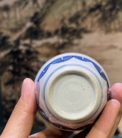 古玩陶瓷龍紋青花撇口瓶真品鑒賞圖