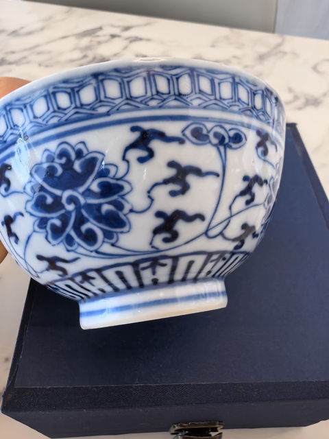 古玩陶瓷青花碗真品鑒賞圖