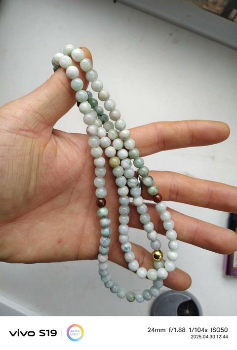 古玩玉器天然翡翠珠串拍賣,當(dāng)前價格360元