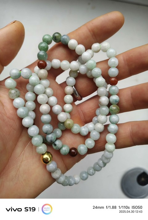 古玩玉器天然翡翠珠串拍賣,當(dāng)前價格360元