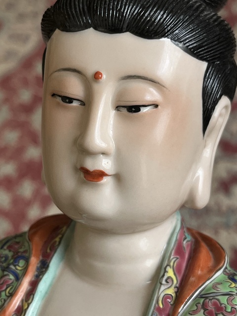 古玩字畫曾龍升造粉彩觀音坐像拍賣,當前價格6000元