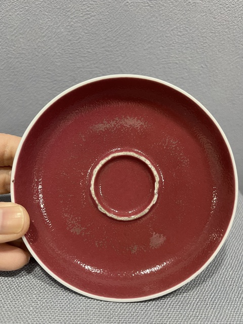 古玩陶瓷胭脂紅釉盞托盤拍賣，當前價格9000元