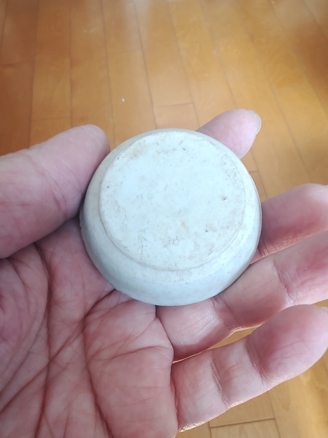 古玩陶瓷晚明青花蘭草紋印泥盒拍賣，當前價格1300元
