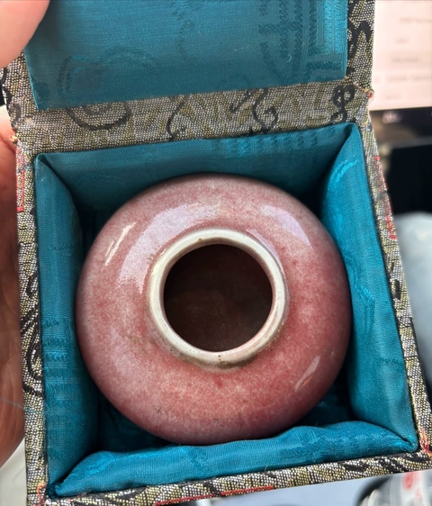 古玩陶瓷紅釉水盂真品鑒賞圖