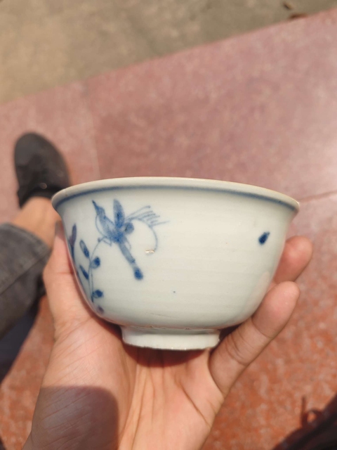 古玩陶瓷青花花鳥紋杯真品鑒賞圖