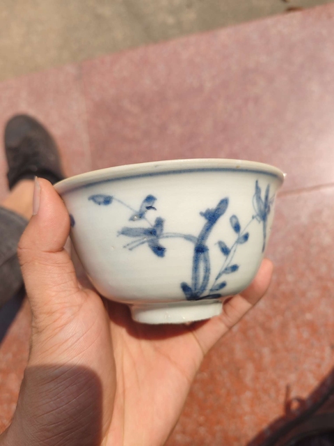 古玩陶瓷青花花鳥紋杯真品鑒賞圖