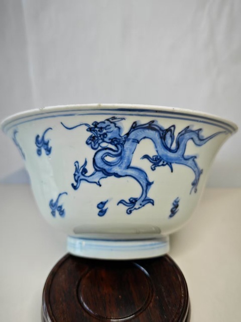 古玩陶瓷青花龍鳳紋撇口碗真品鑒賞圖