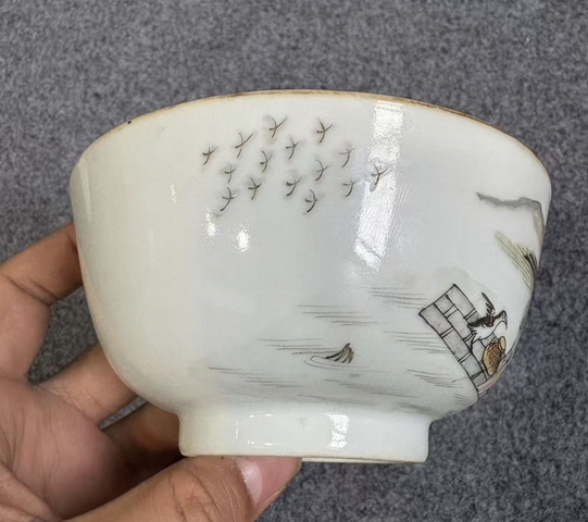 古玩陶瓷晚清 粉彩人物山水漁家樂茶碗拍賣,當前價格1800元