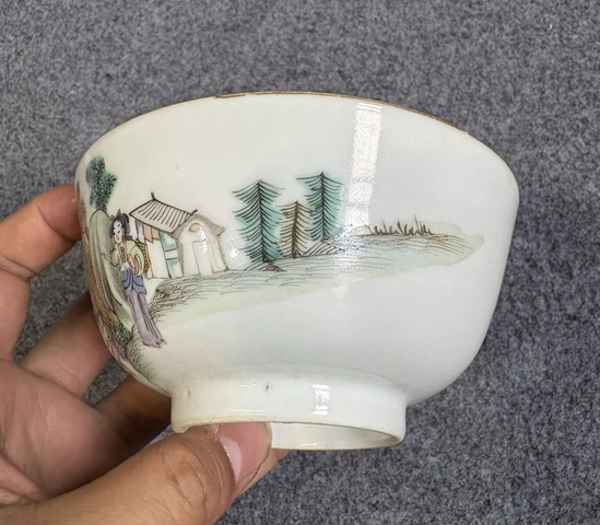 古玩陶瓷晚清 粉彩人物山水漁家樂茶碗拍賣,當前價格1800元