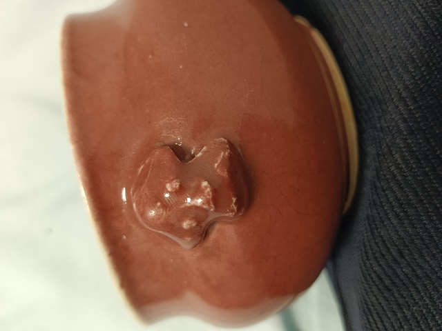 古玩陶瓷雙鋪首紅釉圈足香爐真品鑒賞圖