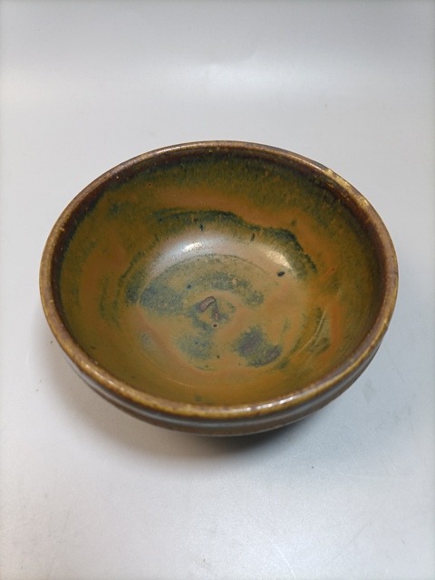 古玩陶瓷醬釉茶盞真品鑒賞圖