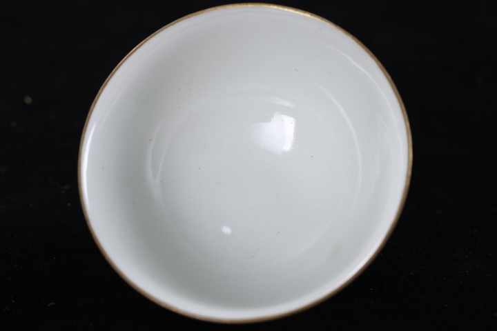 古玩陶瓷粉彩碗真品鑒賞圖