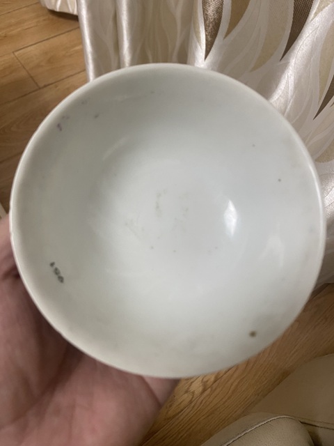 古玩陶瓷民國粉彩碗真品鑒賞圖