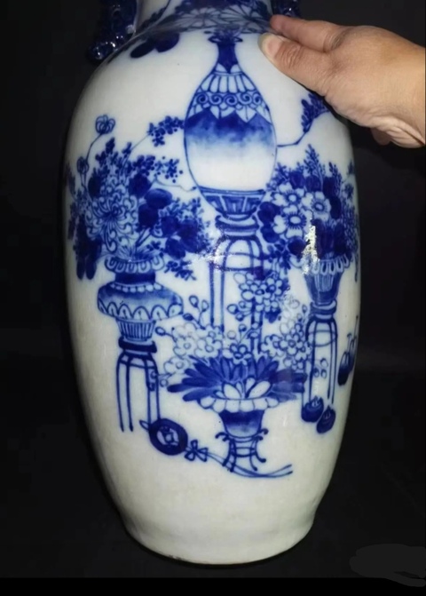 古玩陶瓷清代晚期博古圖青花大瓶拍賣，當前價格2000元