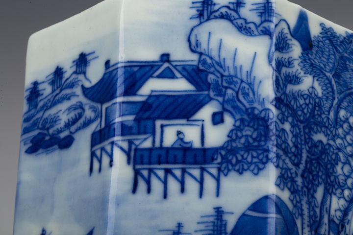 古玩陶瓷清道光·青花通景山水人物八方筆筒真品鑒賞圖