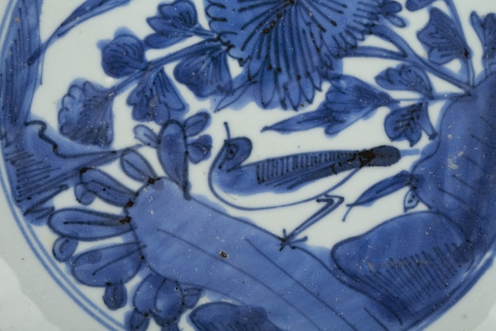 古玩陶瓷明晚·青花花鳥紋花口盤真品鑒賞圖