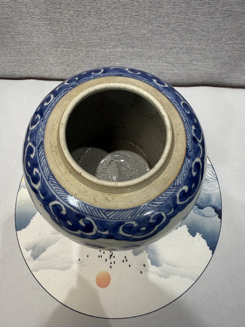 古玩陶瓷花間壽字紋青花罐拍賣，當(dāng)前價(jià)格3800元