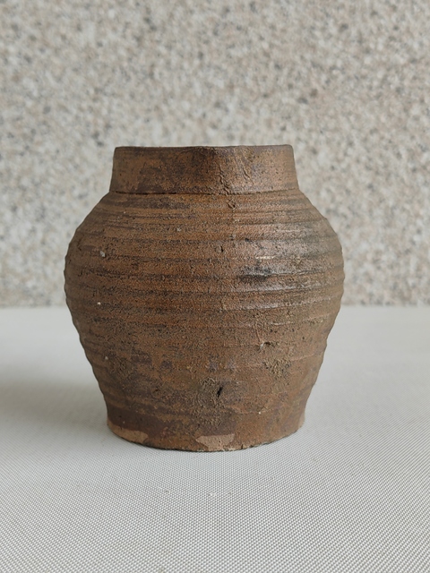 古玩陶瓷褐釉公道杯真品鑒賞圖