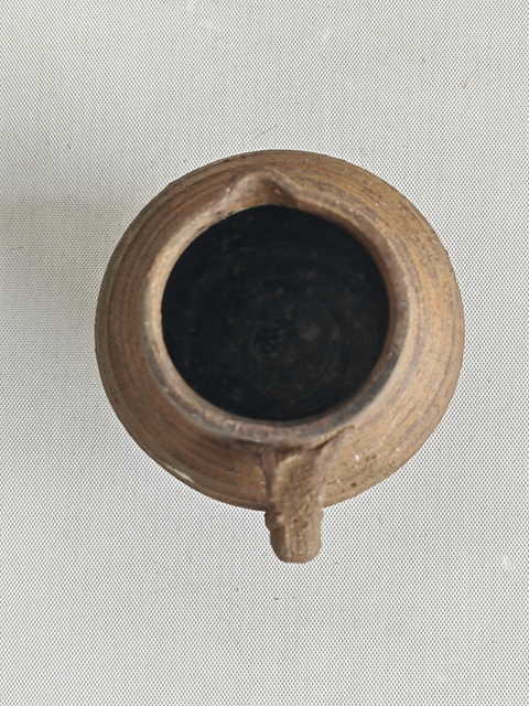 古玩陶瓷褐釉公道杯真品鑒賞圖