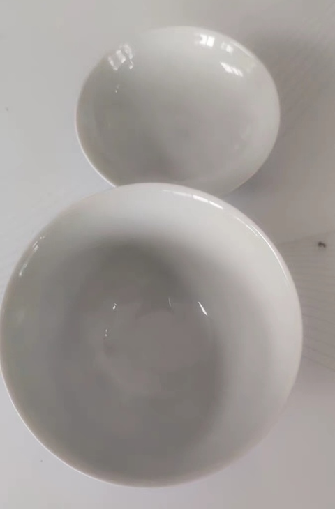 古玩陶瓷魚藻紋青花蓋碗真品鑒賞圖