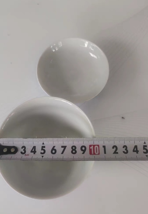 古玩陶瓷魚藻紋青花蓋碗真品鑒賞圖